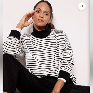 Evereve Black and White Striped Mock Neck Soft Brushed Fabric Top Size L